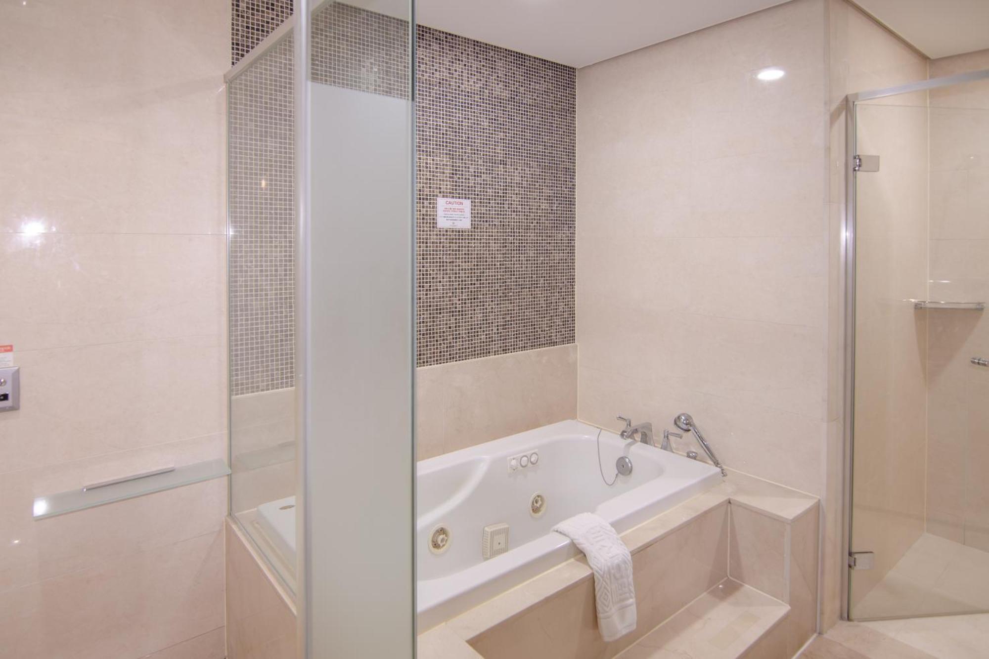 Centum Convention Hotel In Centum Busan Buitenkant foto
